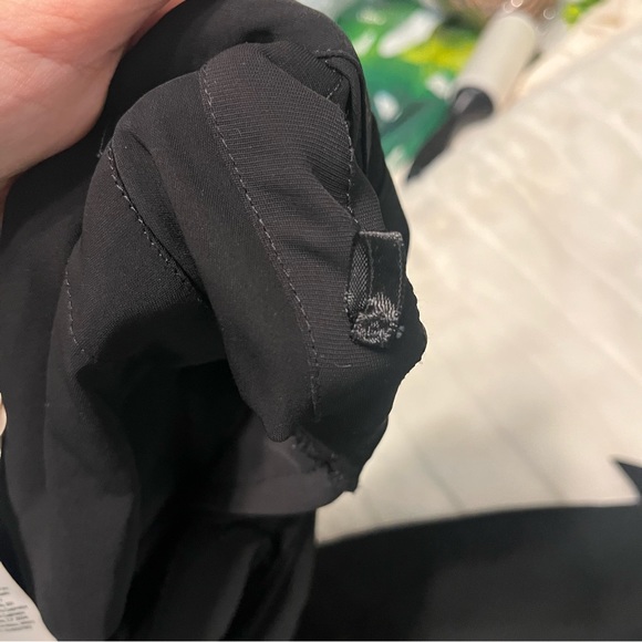 Chico’s Black Medium Lightweight Travel Cold Shoudler Tunic Button Shirt Dress - Picture 10 of 13